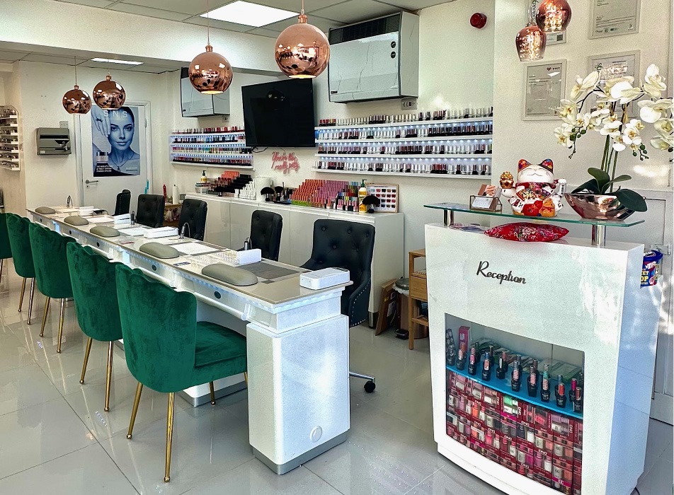 Modern Nails Didsbury | Professional Nails and Beauty Salon in Disbury,  Manchester